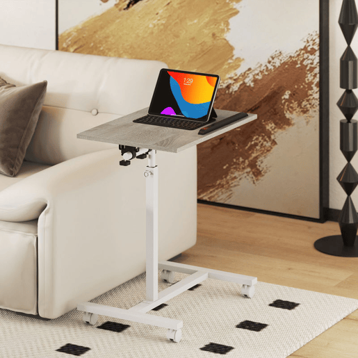 HOMCOM Mesa Auxiliar com Rodas Mesa para Sofá com Altura Ajustável Superfície Inclinável e Estrutura de Metal para Quarto Sala de Estar Escritório 57x40x67,5-101 cm Carvalho e Branco HOMCOM Mesa Auxiliar com Rodas Mesa para Sofá com Altura Ajustável Superfície Inclinável e Estrutura de Metal para Quarto Sala de Estar Escritório 57x40x67,5-101 cm Carvalho e Branco