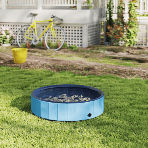 PawHut Piscina para Cães Dobrável com Aspersor Piscina Portátil para Animais de Estimação Grandes em PVC Antiderrapante e Resistente ao Desgaste para Interiores e Exteriores Ø120x30 cm Azul Claro