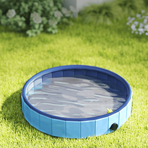 PawHut Piscina para Cães Dobrável com Aspersor Piscina Portátil para Animais de Estimação Pequenos em PVC Antiderrapante e Resistente ao Desgaste para Interiores e Exteriores Ø80x20 cm Azul Claro