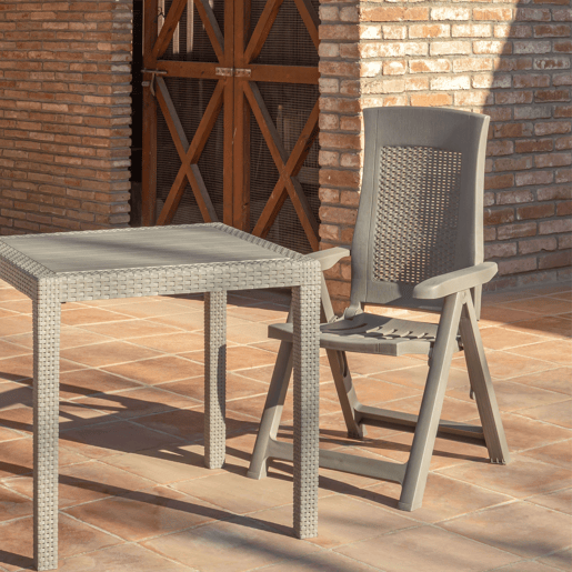 Pacote com 4 poltronas dobráveis, móveis para área externa dourados, estilo prático em marrom, 59x108x62 cm