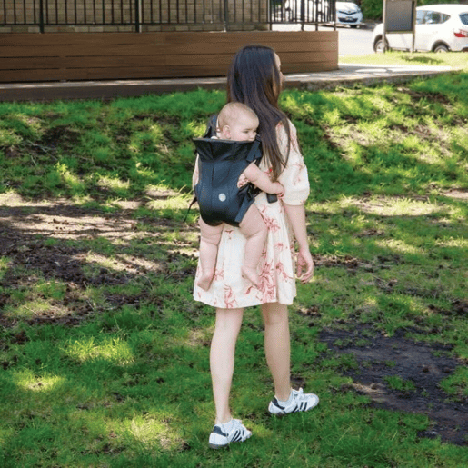 Mochila porta bebê Dreambaby Preto + 0 Meses