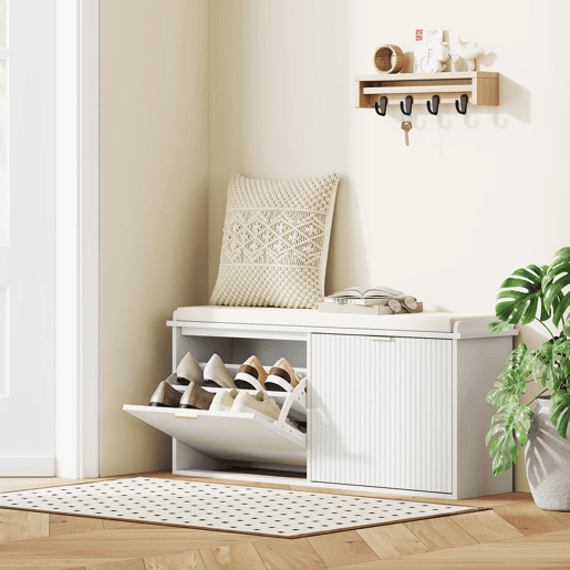 HOMCOM Banco Sapateira Móvel Sapateira Estreito Banco de Entrada com Assento Estofado 2 Caixas Rebatível e Painel de Ripas para Entrada Quarto Sala de Estar 104x26x47,5 cm Branco