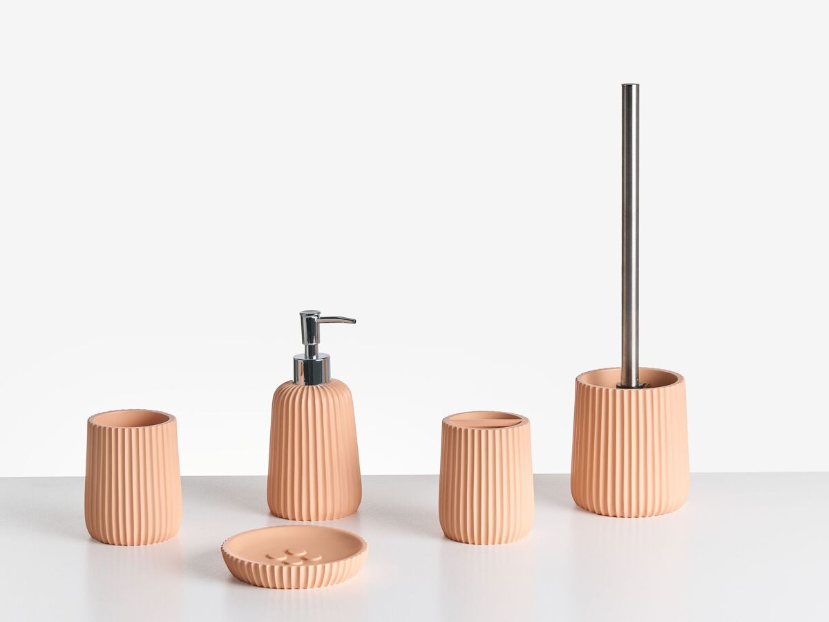 Beliani Conjunto de accesorios de baño POZUZO