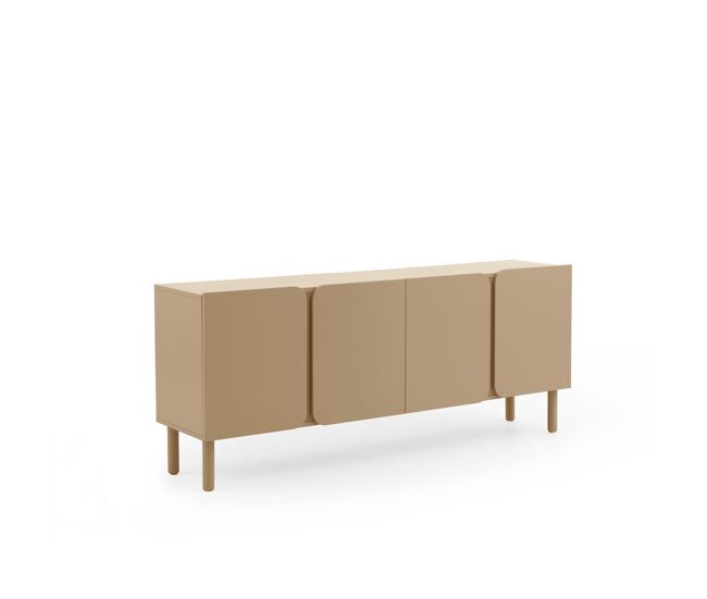 Aparador beige con cantos redondos en las esquinas de puertas