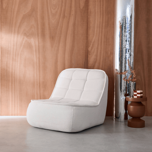 Cadeira confortável em boucle texturizado, 1 lugar, Boni, Branco sujo, 93x104x85 cm Cadeira confortável em boucle texturizado, 1 lugar, Boni, Branco sujo, 93x104x85 cm