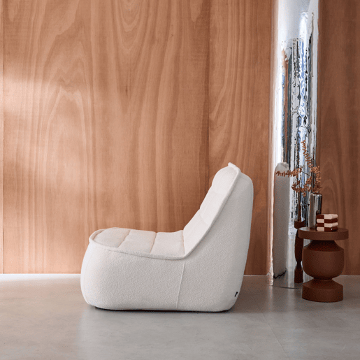 Cadeira confortável em boucle texturizado, 1 lugar, Boni, Branco sujo, 93x104x85 cm Cadeira confortável em boucle texturizado, 1 lugar, Boni, Branco sujo, 93x104x85 cm