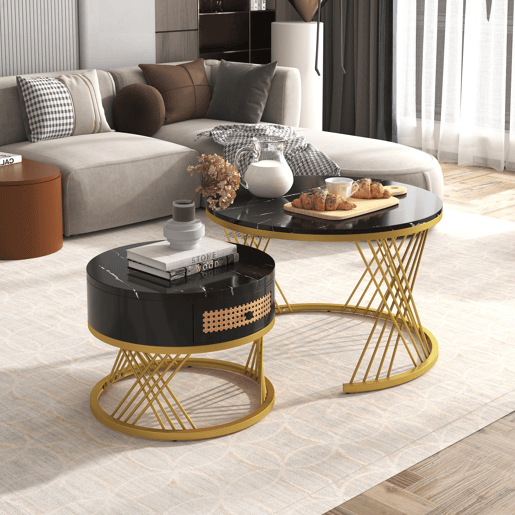 Conjunto de 2 mesas de centro encaixáveis redondas efeito mármore preto e rattan EGNIERS BLACK Conjunto de 2 mesas de centro encaixáveis redondas efeito mármore preto e rattan EGNIERS BLACK