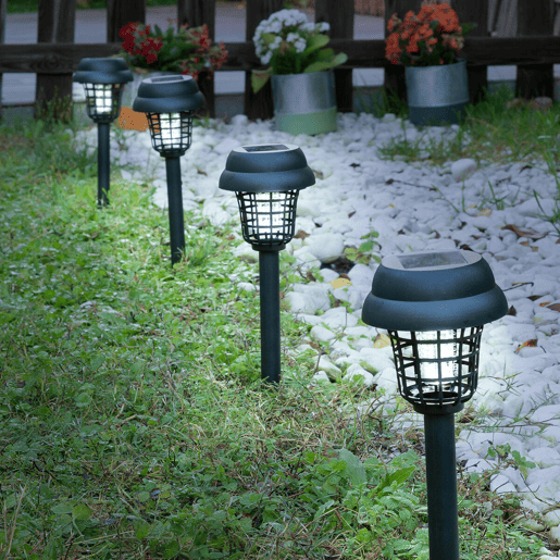 Lâmpada Solar Antimosquitos para Jardim InnovaGoods 4 Unidades