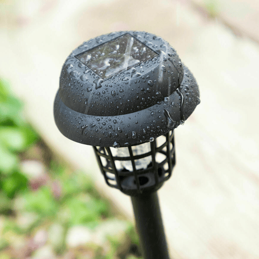 Lâmpada Solar Antimosquitos para Jardim InnovaGoods 4 Unidades
