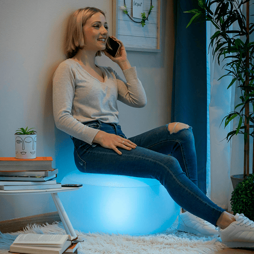 Pack Poltrona Insuflável com LED Multicolor e Assento Insuflável com LED Multicolor e Controlo Remoto InnovaGoods Pack Poltrona Insuflável com LED Multicolor e Assento Insuflável com LED Multicolor e Controlo Remoto InnovaGoods