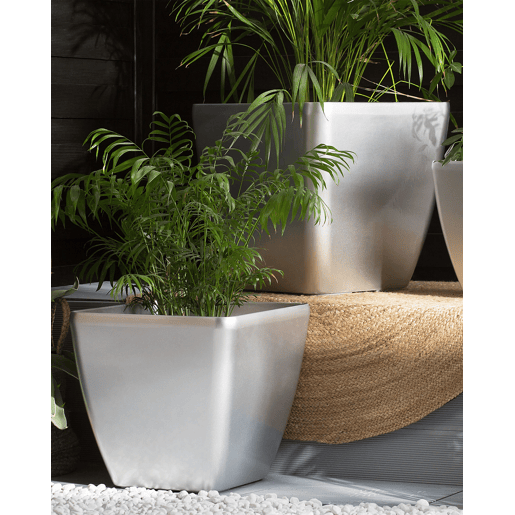 Beliani Vaso ASTRAS Beliani Vaso ASTRAS