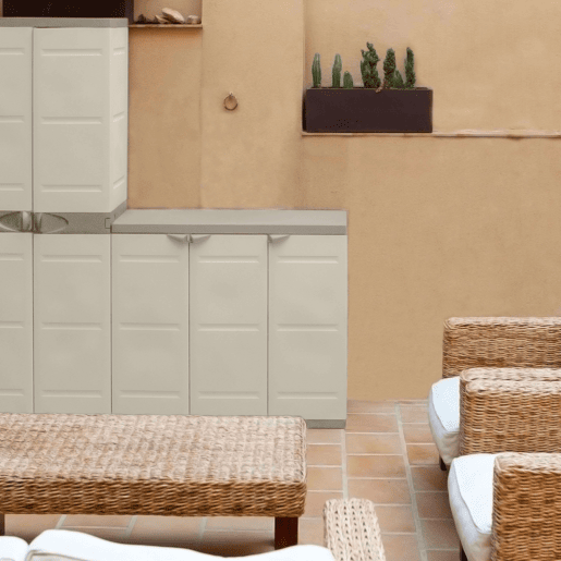 Armário baixo de jardim Titanium, 2 portas e 2 prateleiras, armário externo bege 105x88x41 cm