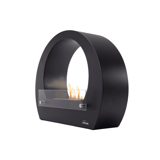 Lareira a etanol com um desenho circular com acabamento em aço inoxidável e aço esmaltado. Inclui um bloco de combustão de 1,5L de capacidade que permite regular a chama e o seu poder calorífico é equivalente a 2,5KW.