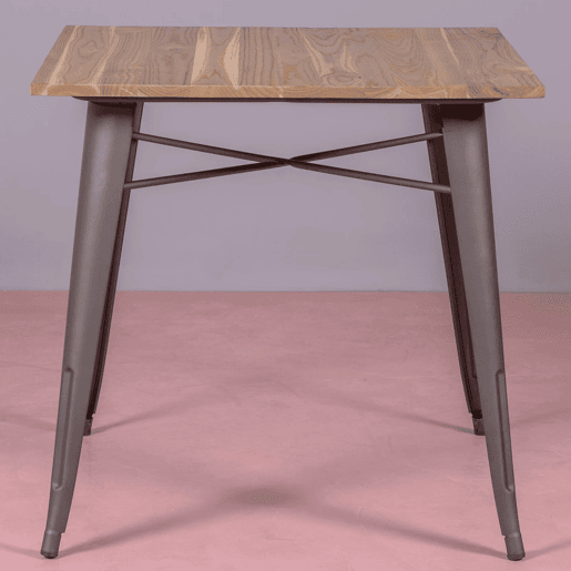 Mesa industrial em aço envelhecido e madeira clara - Bistro