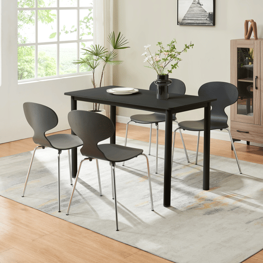 Conjunto de 4 cadeiras de jantar Kil 80x47x48cm PretoCromo en.casa