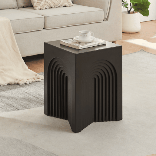 Mesa de apoio Elverumn MDF com design em arco 45x35x35 cm Preto mate en.casa