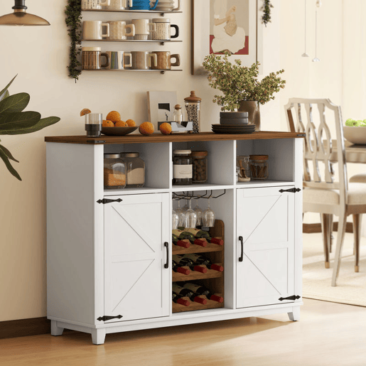 HOMCOM Aparador de Cozinha com Suporte para Garrafas Aparador com 2 Portas de Celeiro Prateleiras Ajustáveis e Suporte para Copos para 9 Garrafas Buffet Auxiliar de Cozinha 120x37x88 cm Branco