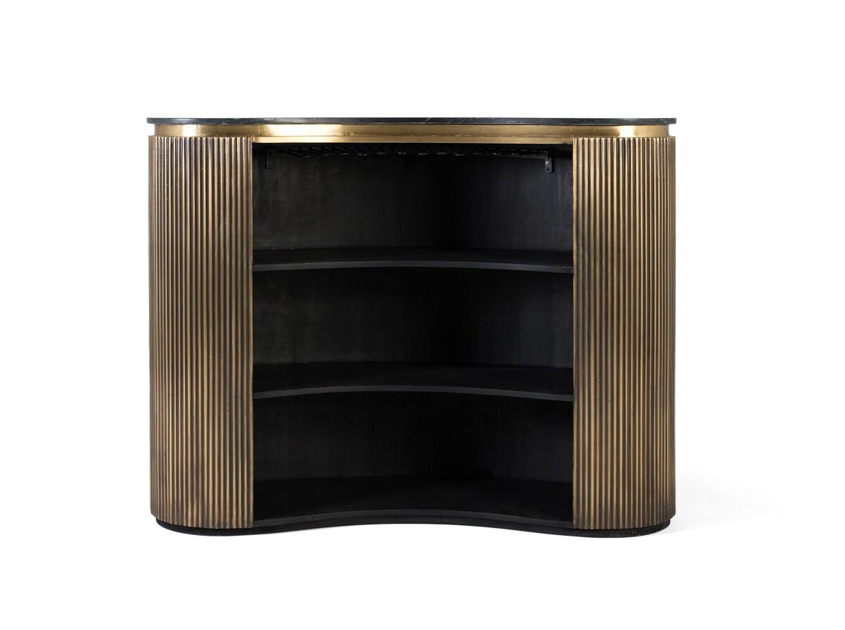 Mueble bar con frontal curvo con baldas en el interior