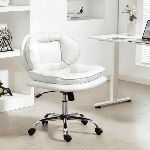 HOMCOM Cadeira de Escritório com Pernas Cruzadas, Cadeira de Penteadeira sem Braços com Assento Largo, Rodas, Altura Ajustável, Duplo Acolchoamento, Giratória, Função de Inclinação, Estofada em PU, Branco
