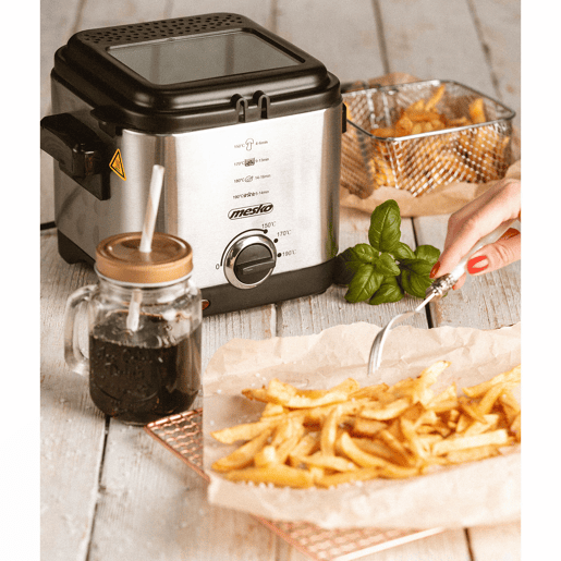 Mesko MS4910 Fritadeira Eléctrica a óleo 1,5 Litros Pequena, Frigideira Antiaderente, Filtro Anti-odor, 900,