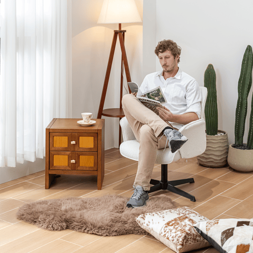 Poltrona Relax Giratória Estofada Em Tecido Bouclé Bege Com Assento Acolchoado, Encosto Ergonômico E Altura Ajustável, Design Moderno E Elegante Ideal Para Sala De Estar, Quarto Ou Espaço De Leitura