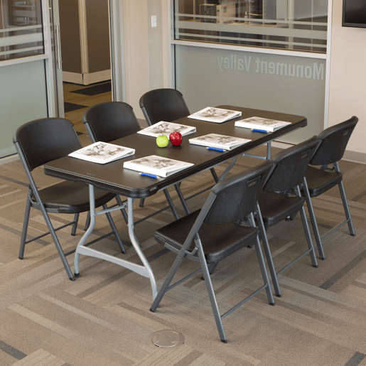 Pack mesa rebatível 182x76 cm + 6 cadeiras rebatíveis pretas Lifetime Pack mesa rebatível 182x76 cm + 6 cadeiras rebatíveis pretas Lifetime