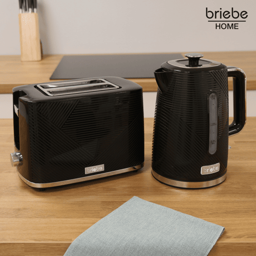 Briebe SKT1170BLK Elegance Conjunto de Torradeira de Pão com Fenda Larga, 2 Fatias + Chaleira Elétrica 1,7L sem Fio, sem BPA, 2200, Preto