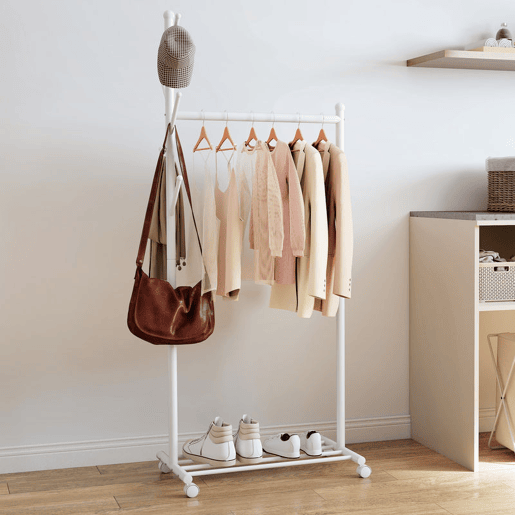 HOMCOM Charriot com Rodas Charriot com 5 Ganchos Barra para Pendurar e Prateleira Inferior Charriot para Dormitório Lavandaria 68x43x171 cm Branco