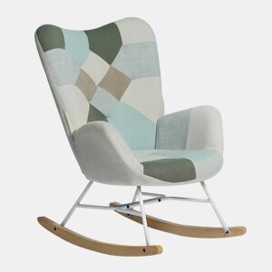 Poltrona De Balanço Estofada Em Tecido Patchwork Multicolorido Com Estrutura Metálica Branca E Base Curva De Madeira Estilo Escandinavo Ideal Para Sala Ou Quarto Moderno