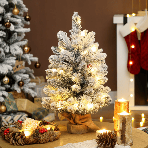 HOMCOM Árvore de Natal com 35 Luzes LED 60 cm Mini Árvore de Natal Artificial com 72 Ramos com Neve Pinhas Bagas e Base de Saco de Juta Decoração de Natal de Mesa para Casa Escritório Verde