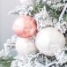 Conjunto de 60 Bolas de navidad, varias dimensiones y acabados Conjunto de 60 Bolas de navidad, varias dimensiones y acabados Rosa