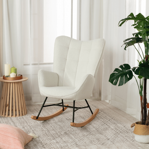 Cadeira De Balanço Estofada Em Tecido Tipo Lã De Ovelha Bege Com Estrutura Metálica Preta E Base Curva Em Madeira Natural, Design Nórdico Moderno E Aconchegante Ideal Para Sala, Quarto Ou Cantinho De Leitura, Suporta Até 120 Kg Cadeira De Balanço Estofada Em Tecido Tipo Lã De Ovelha Bege Com Estrutura Metálica Preta E Base Curva Em Madeira Natural, Design Nórdico Moderno E Aconchegante Ideal Para Sala, Quarto Ou Cantinho De Leitura, Suporta Até 120 Kg