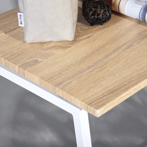 Mesa Dobrável De Metal Com Tampo Em Madeira Cor Carvalho Claro Estilo Moderno Ideal Para Escritório Ou Espaços Pequenos, Mesa De Computador Funcional E Compacta