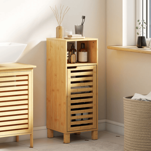 HOMCOM Armário de Casa de Banho Estreito Móvel Auxiliar de Casa de Banho com Porta de Ripas Prateleira Aberta Prateleira Ajustável para Espaços Pequenos 60x30x108 cm Madeira