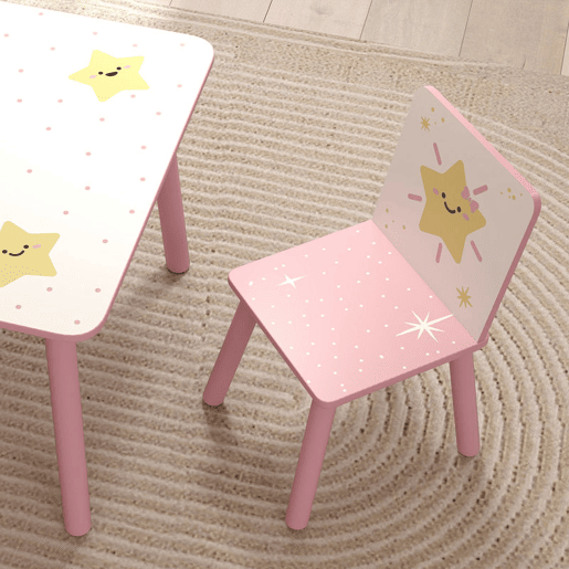 AIYAPLAY Mesa e Cadeiras para Crianças de 3 Peças Mesa Infantil com 2 Cadeiras em Madeira Conjunto de Móveis com Desenhos de Estrelas e Sol para Crianças Acima de 3 Anos para Quarto Sala de Jogos Rosa