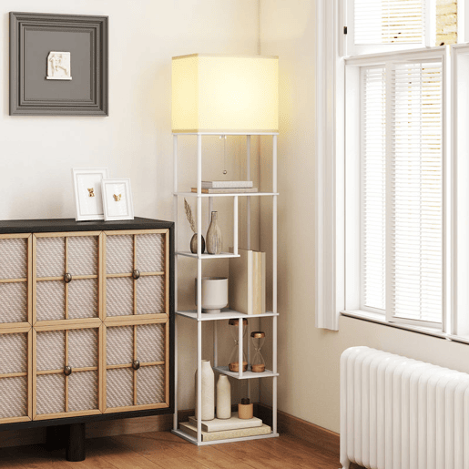 HOMCOM Candeeiro de Pé com Prateleiras Candeeiro de Sala com Brilho e Temperaturas de Cor Ajustáveis 3000K-6500K Controlo Remoto Casquilho E27 Temporizador para Quarto, Escritório Decoração 40x29x171 cm Branco