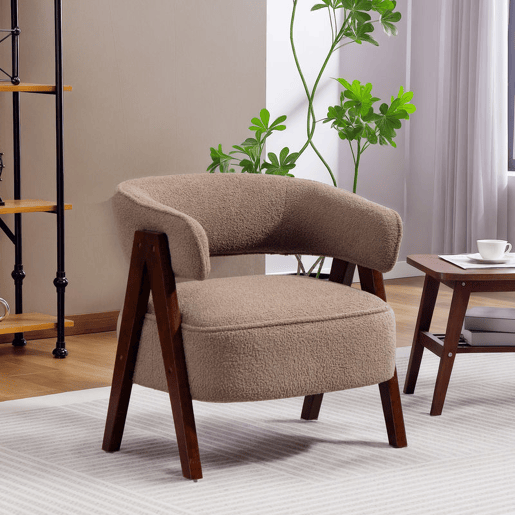 HOMCOM Poltrona de Sala de Estar Estofada em Borreguito Poltrona de Leitura Almofadada e Moderna Assento Largo Pés de Madeira e Encosto Curvo para Quarto Escritório 70x64x71 cm Marrom Claro