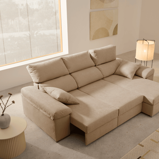 Sofá chaise longue Armonia Premium bege com braço esquerdo e espaço para armazenamento.