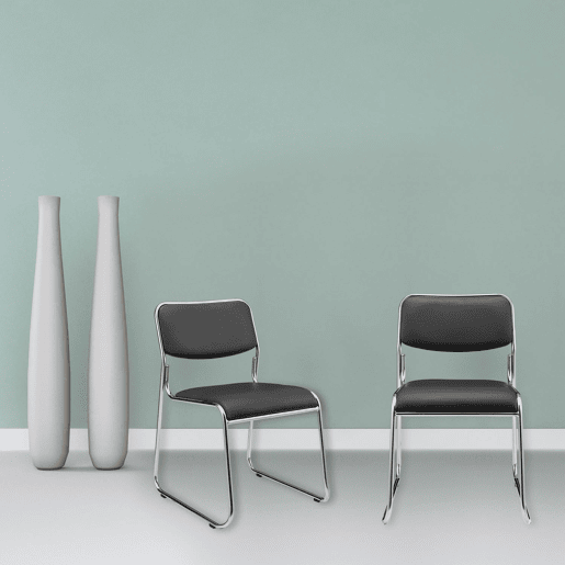 Conjunto de 4 cadeiras de escritório empilháveis u200Bu200Bpretas para visitantes em material sintético para salas de conferência. 03_0002797