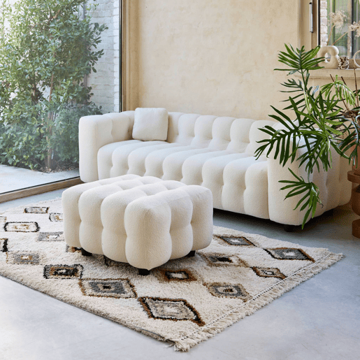Pufe, descanso para os pés para sofá boucle texturada de 3 lugares, Leon boucle, Creme, 78x70x48 cm