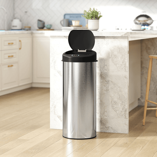 HOMCOM Balde de Lixo de Cozinha Automático 55 L Balde de Cozinha em Aço Inoxidável com Sensor Infravermelho Fechamento Suave e Anel Antidigitais para Quarto Escritório e Casa 32x30x78,5 cm Prateado