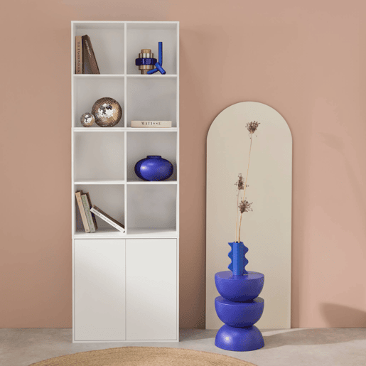 Estante, biblioteca modular decoração madeira, 2 portas e 8 nichos, Kompo, Branco, 70x35x70 cm Estante, biblioteca modular decoração madeira, 2 portas e 8 nichos, Kompo, Branco, 70x35x70 cm