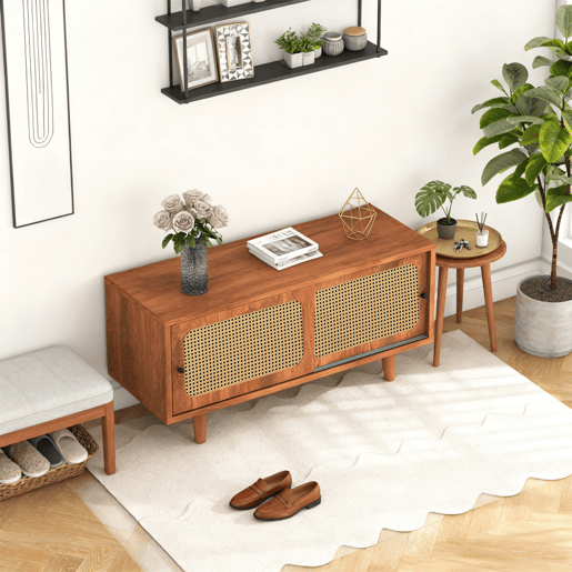 Sapateira De Madeira Com Portas Deslizantes De Rattan Natural, Estilo Nórdico Retro Em Tom Nogal, Com Prateleiras Ajustáveis E Pés De Madeira Maciça, Ideal Para Hall De Entrada, Corredor Ou Quarto