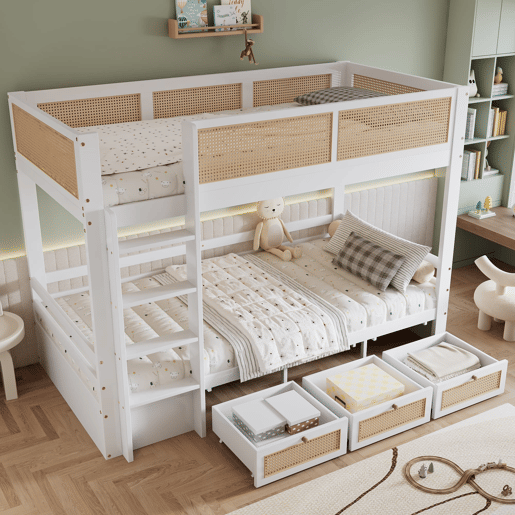 Beliche 90x200cm - Com três gavetas com rodízios, grades de proteção seguras, design com cercadinho - Branco + Natural