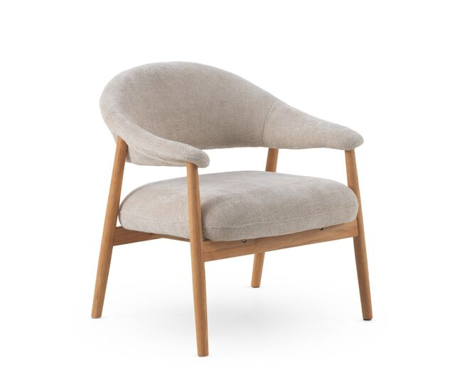 Sillón de madera de roble natural tapizado en blanco
