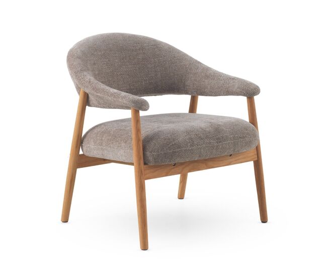 Sillón de madera de roble natural tapizado en topo