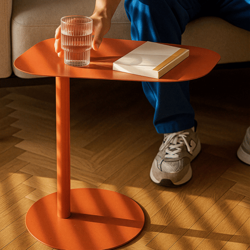 Mesa de apoio Nastätten trapezoidal interiorexterior em metal 50 x 50 x 38 cm - Vermelho tijolo mate en.casa