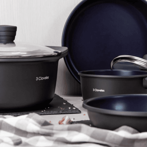 Caçarola com tampa Ø20cm e 2,5L em alumínio fundido antiaderente 3Claveles