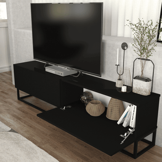 Mesa baixa para TV Nolvean com 2 portas moldura longa 180x32x47 cm preto en.casa