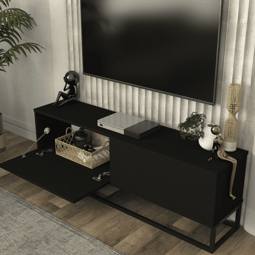 Mesa baixa para TV Nolvean com 2 portas moldura longa 135x32x47 cm preto en.casa